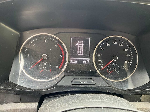 Vw crafter 2.0 tdi - bedrijfswagen (schade) - afbeelding 4 van  14