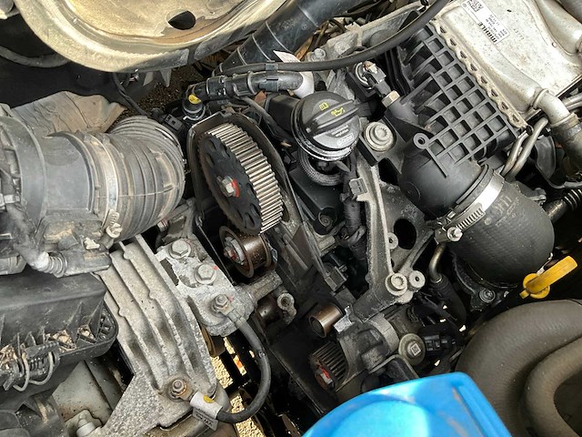 Vw crafter 2.0 tdi - bedrijfswagen (schade) - afbeelding 6 van  14