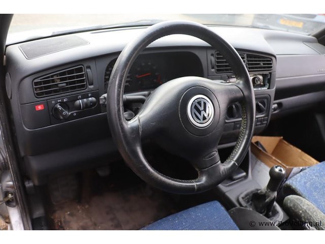 Vw golf cabriolet | benzine | kenteken: 42-gx-fg - afbeelding 11 van  34