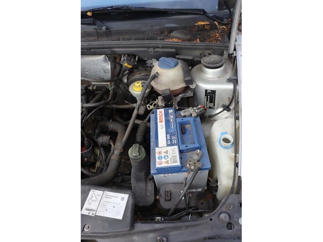 Vw golf cabriolet | benzine | kenteken: 42-gx-fg - afbeelding 19 van  34