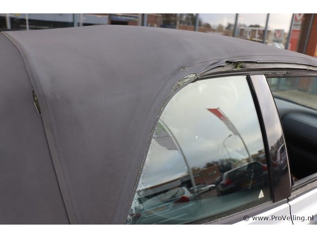 Vw golf cabriolet | benzine | kenteken: 42-gx-fg - afbeelding 26 van  34