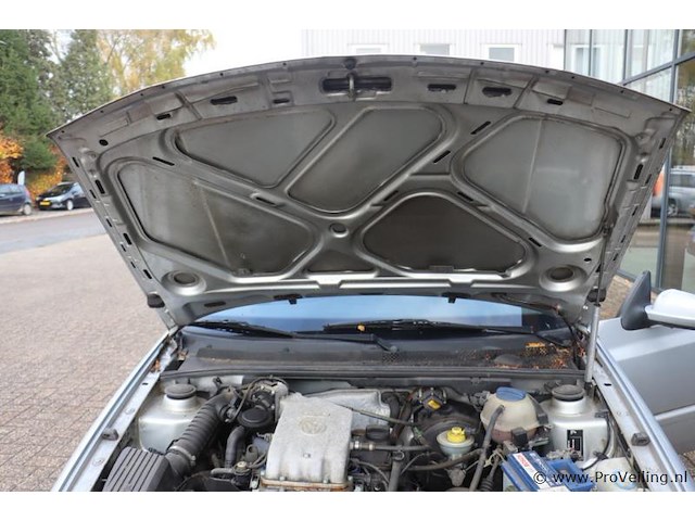 Vw golf cabriolet | benzine | kenteken:42gxf - afbeelding 20 van  34