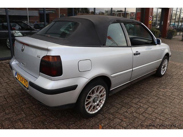 Vw golf cabriolet | benzine | kenteken:42gxf - afbeelding 34 van  34