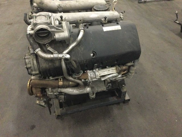 Vw toureq motorblok - afbeelding 3 van  5