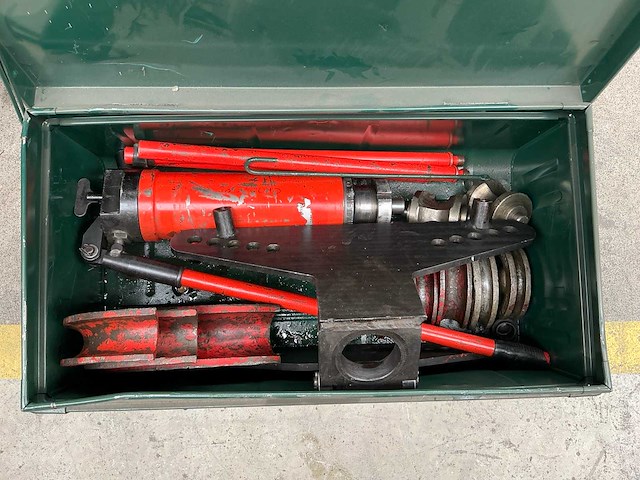 Vwm 2 hydraulische pijpenbuiger - afbeelding 2 van  2