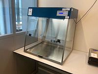 Vwr hepa pcr werkstation - afbeelding 1 van  6