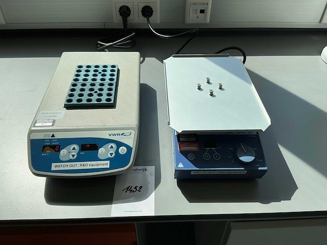 Vwr/ika digital 2blk verwarming/ mts2-4 shaker en warmteblok - afbeelding 1 van  8