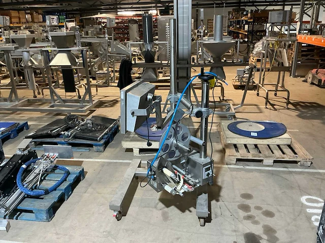 Vws lp400 print- en etiketteermachine - afbeelding 1 van  14