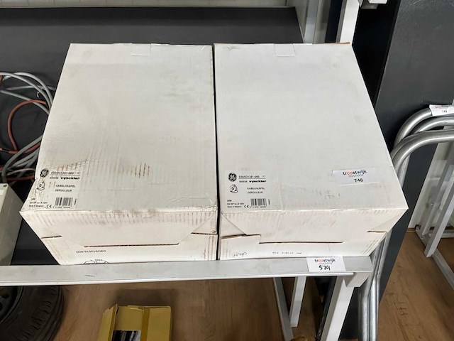 Vynckier 25m verlengkabelhaspel (2x) - afbeelding 2 van  6