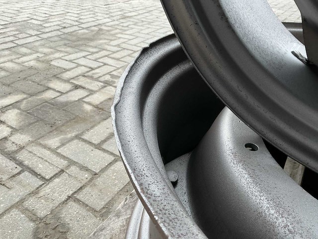 W12x28 velg (2x) - afbeelding 4 van  4