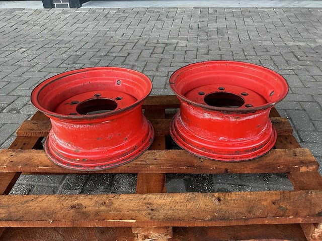 W8x16 velg (2x) - afbeelding 1 van  3