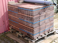 Waaltjes op drie pallets circa 23 meter. - afbeelding 1 van  3