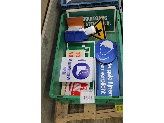 Waarschuwingsborden en stickers in kunststof krat. - afbeelding 3 van  3
