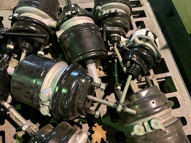 Wabco rembooster/remkamer (10x) - afbeelding 8 van  8