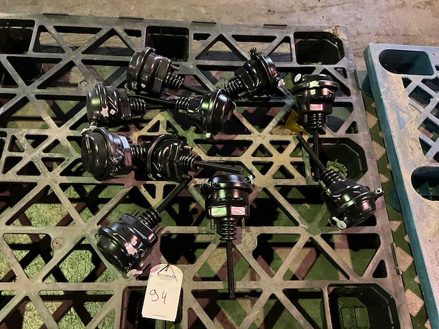 Wabco type 9 rembooster/remkamer (10x) - afbeelding 1 van  4