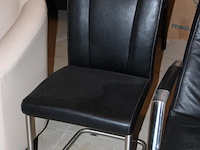 Wachtkamer stoel met kunstlederen bekleding. - afbeelding 2 van  2