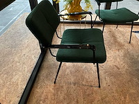 Wachtkamermeubilair - 2x satelliet stoel + bijzettafel - afbeelding 1 van  5