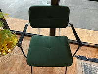 Wachtkamermeubilair - 2x satelliet stoel + bijzettafel - afbeelding 2 van  5