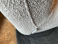 Wachtkamermeubilair - fauteuil label 51 + bijzettafel en vloerkleed - afbeelding 5 van  5