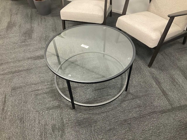 Wachtkamerstoelen met tafel (2x) - afbeelding 3 van  3