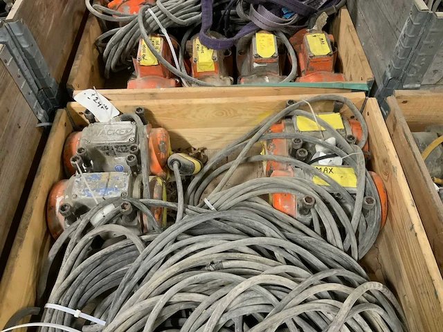 Wacker ar 54, 42v externe trilmotor (8x) - afbeelding 2 van  5
