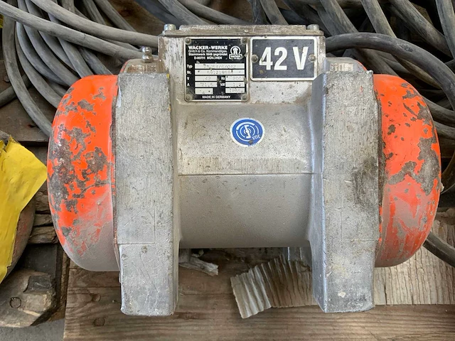Wacker ar54/6/042 externe trilmotor (6x) - afbeelding 3 van  7