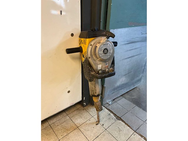 Wacker benzine breekhamer - afbeelding 3 van  8