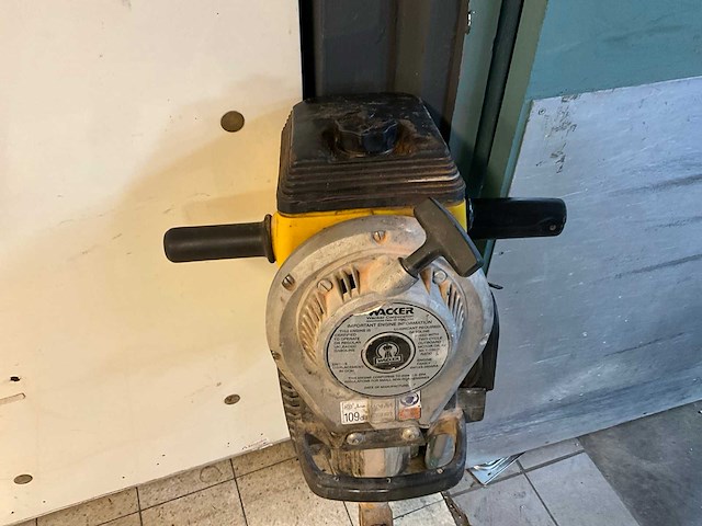 Wacker benzine breekhamer - afbeelding 4 van  8