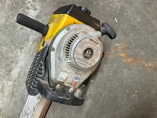 Wacker benzine breekhamer - afbeelding 7 van  8