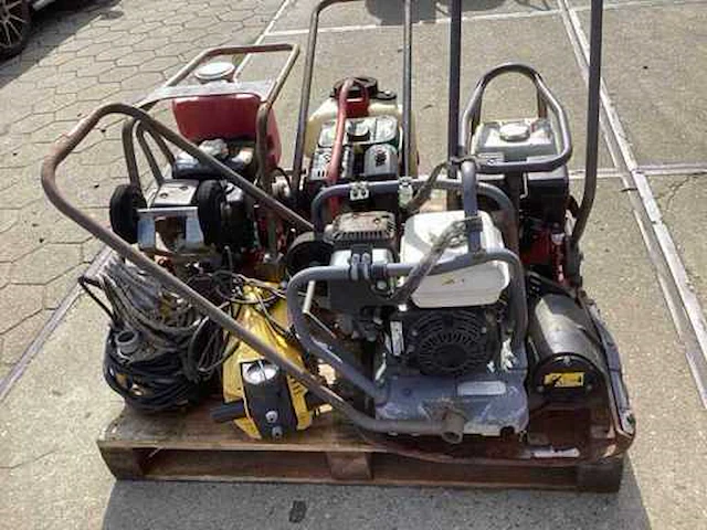 Wacker, bomag, atlas copco, mikasa trilplaat (4x) - afbeelding 3 van  4