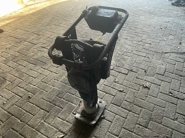 Wacker bs52y trilstamper - afbeelding 1 van  9