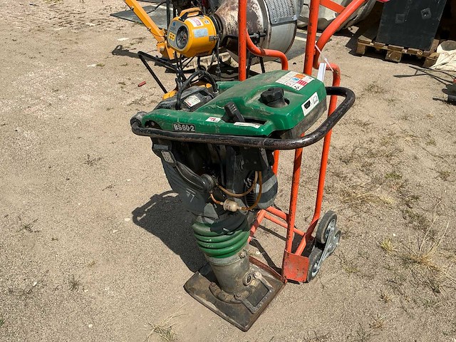 Wacker bs60-2 benzine trilstamper - afbeelding 4 van  11