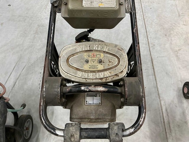 Wacker bs60y trilstamper - afbeelding 7 van  10