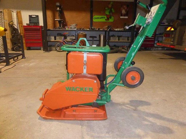 Wacker dps2360 trilplaat - afbeelding 1 van  3