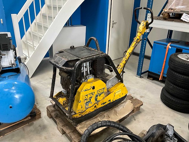 Wacker dpu 6055 trilstamper - afbeelding 1 van  8