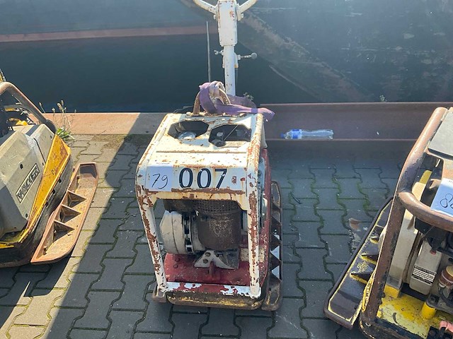 Wacker es75 trilplaat - afbeelding 2 van  6