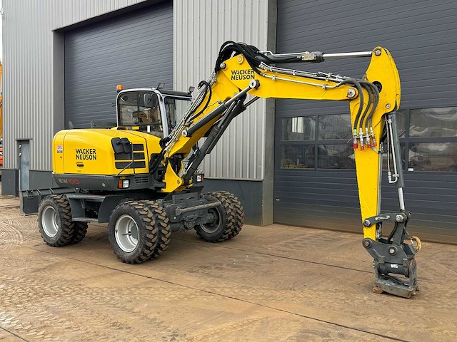 Wacker neuson - ew100 e06-03 - wheeled excavator - 2022 - afbeelding 3 van  26