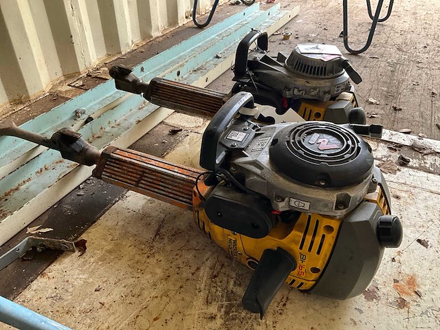 Wacker neuson benzine breekhamer - afbeelding 3 van  3