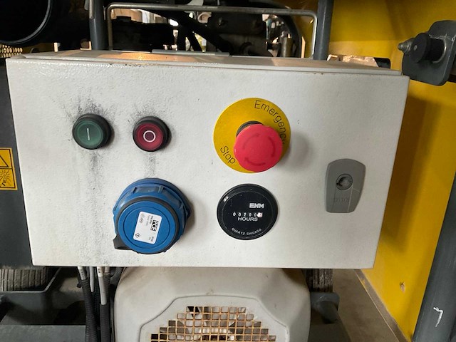 Wacker neuson dual power hydraulisch aggregaat - afbeelding 2 van  7