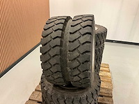 Wacker neuson ew65 mobiele graafmachine wielenset - afbeelding 6 van  6