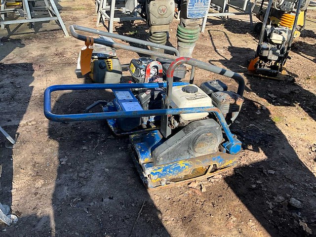 Wacker-neuson trilplaat (2x) - afbeelding 3 van  4