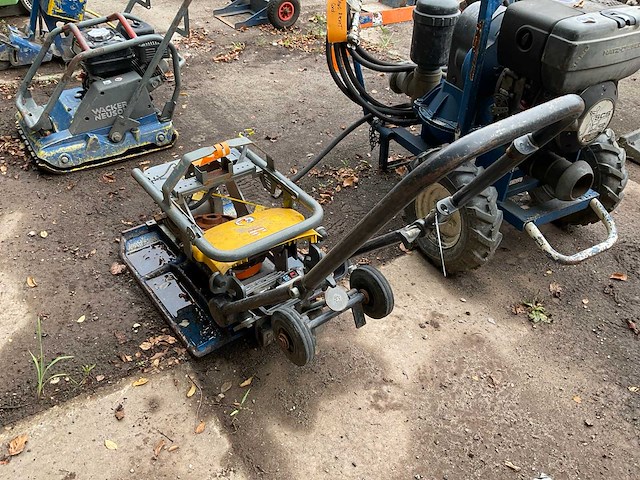 Wacker neuson trilplaat, accu - afbeelding 3 van  6