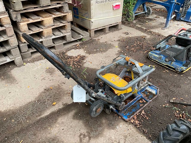 Wacker neuson trilplaat, accu - afbeelding 4 van  6