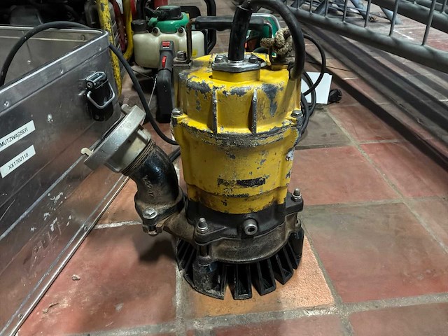 Wacker ps2-400 vuilwaterpomp - afbeelding 1 van  8
