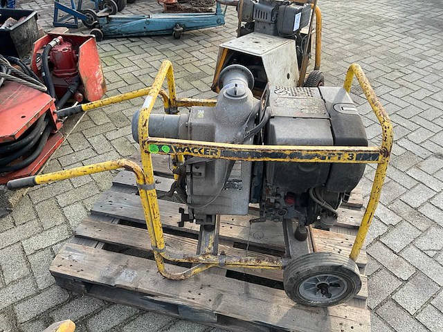 Wacker pt3 vuilwaterpomp - afbeelding 3 van  8