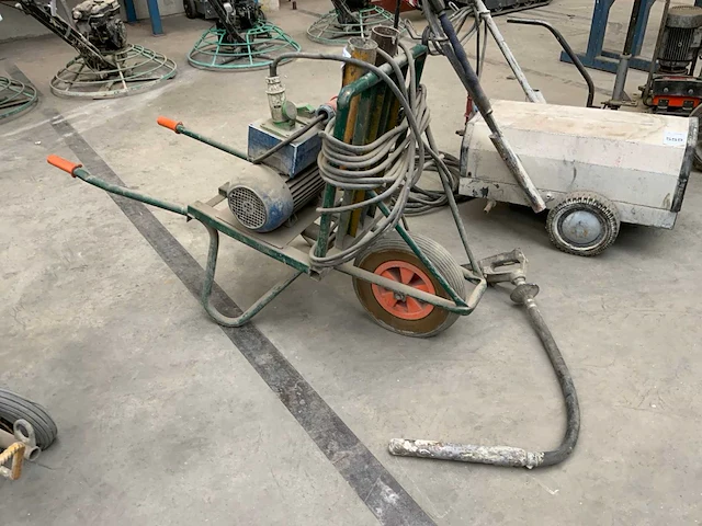 Wacker trilnaald met omvormer - afbeelding 1 van  4