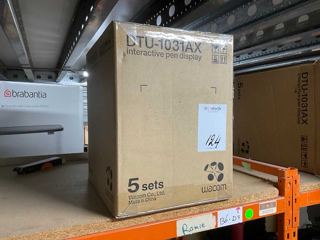 Wacom dtu-1031ax pen display (5x) - afbeelding 4 van  4