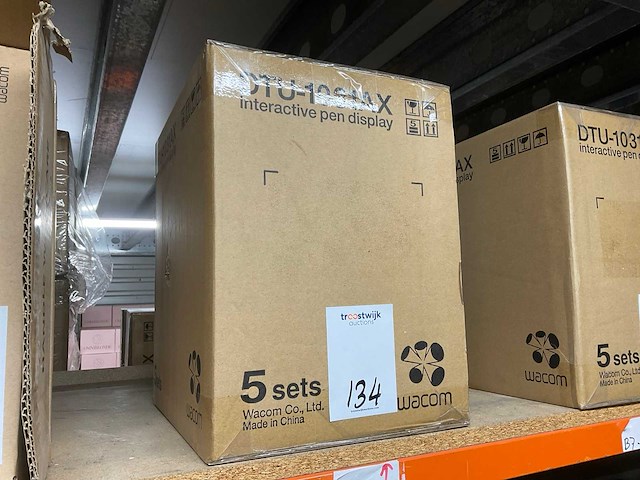 Wacom dtu-1031ax pen display (5x) - afbeelding 2 van  4