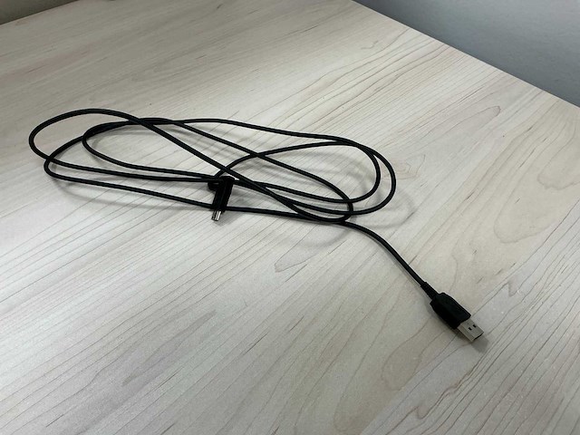 Wacom intuos pro medium tekentablet - afbeelding 5 van  5