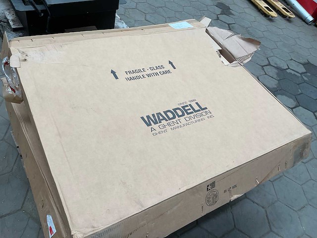 Waddel publicatie vitrinekast - afbeelding 3 van  3